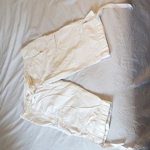 American eagle Bermuda shorts